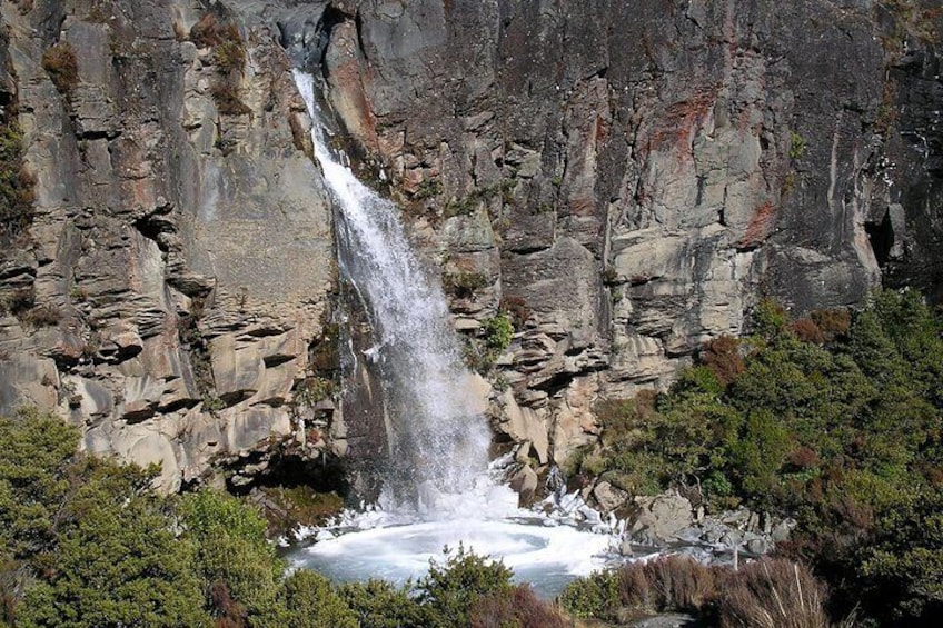 Taranaki Falls