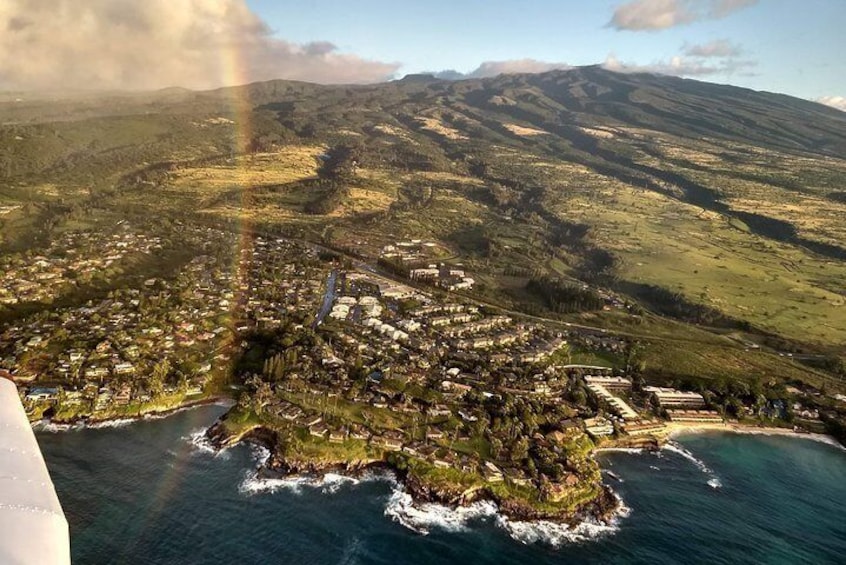 Maui Circle Island -Private- Air Tour: Maui's Magical & Hidden Beauty Revealed!