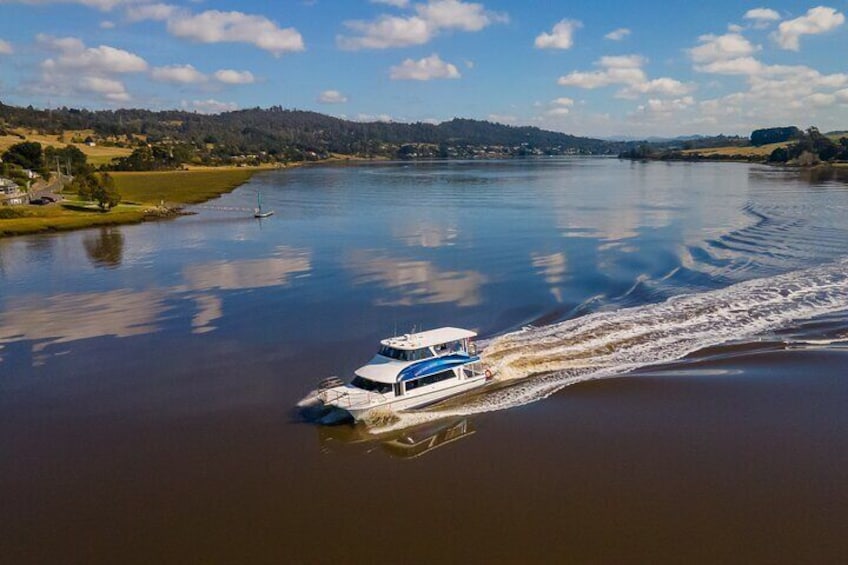 Batman Bridge 4 Hour Luncheon Cruise including sailing into the Cataract Gorge