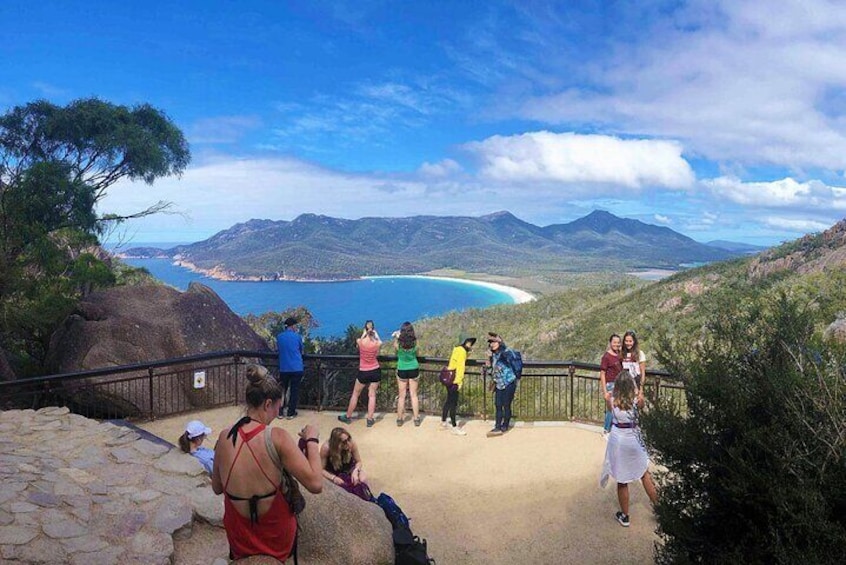 Wineglass Bay lookout Panorama