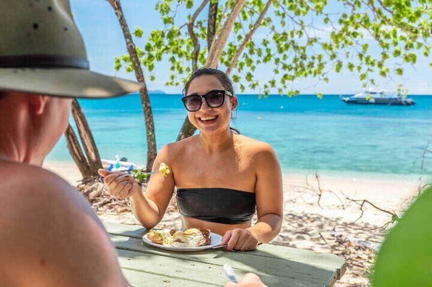 Included lunch on the island