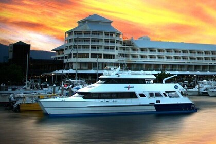 SeaQuest Day Trips to Outer Barrier Reef
