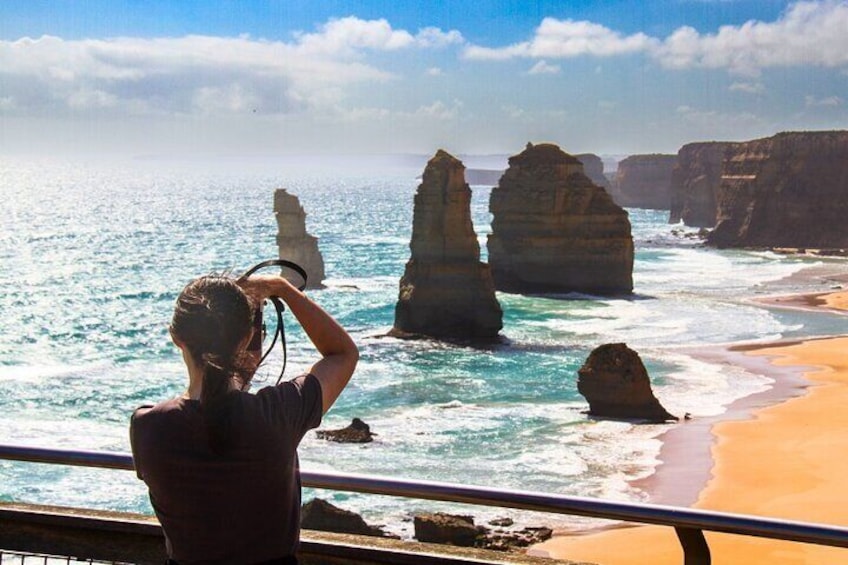 Small-Group Great Ocean Road Classic Day Tour from Melbourne