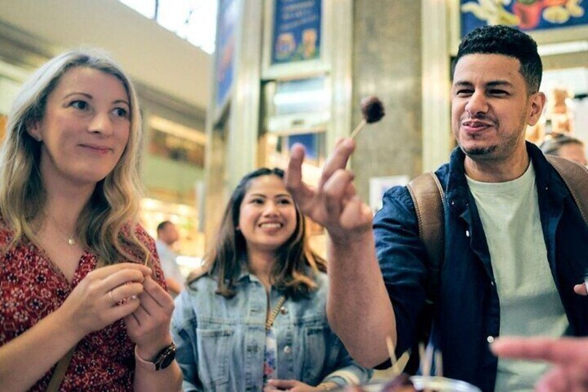 Queen Victoria Market Ultimate Foodie Tour