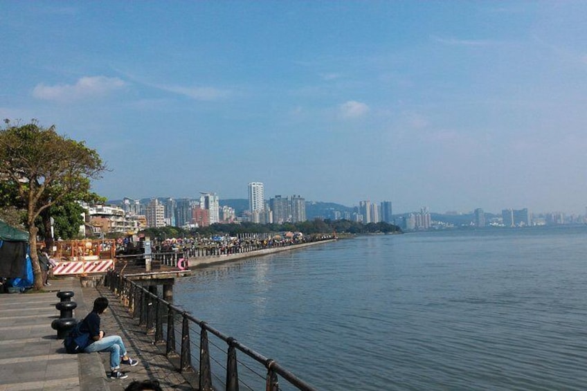Tamsui river bank walk.