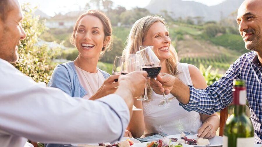 Luxury Hunter Valley Wildlife & Wine Tasting Tour from Sydney