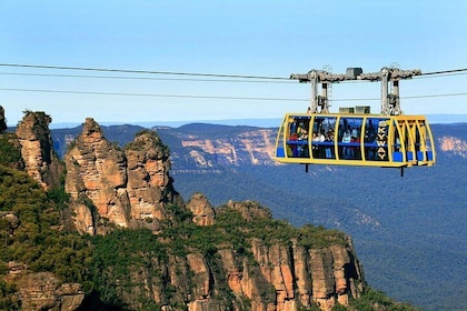 PRIVATE Blue Mountains Day Tour from Sydney with Wildlife Park and River Cr...