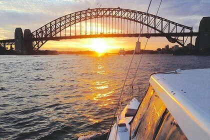 Sunset og Sparkle Sydney Harbour Cruise