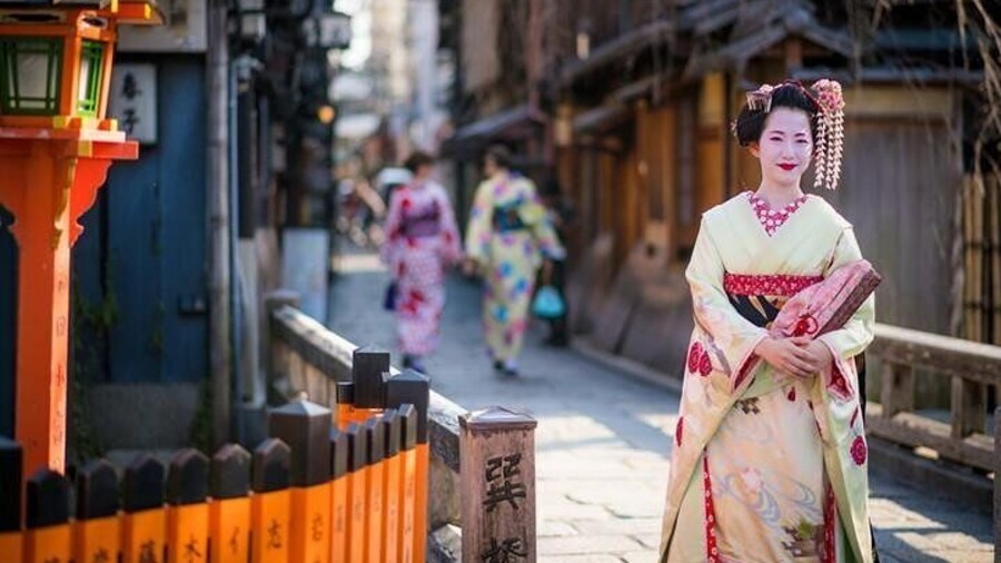 Kyoto Half-Day Private Tour with Nationally-Licensed Guide