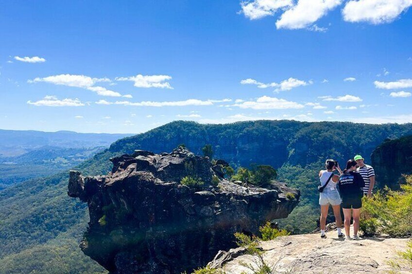 Blue Mountains Day Tour with Wildlife Park, Walks & Waterfalls