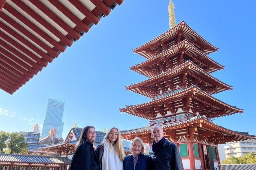 Osaka 6hr Private Walking Tour with Government Licensed Guide