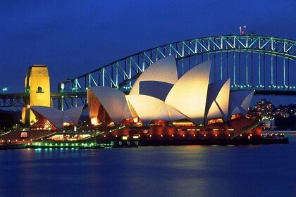 Sydney by Night | Private Luxury Night Tour | 3 Hour Tour | Includes Supper