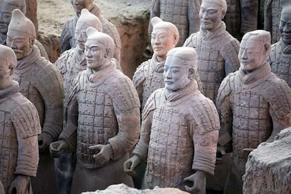 4-Day Xi'an Tour to Terracotta Army and Mt. Huashan