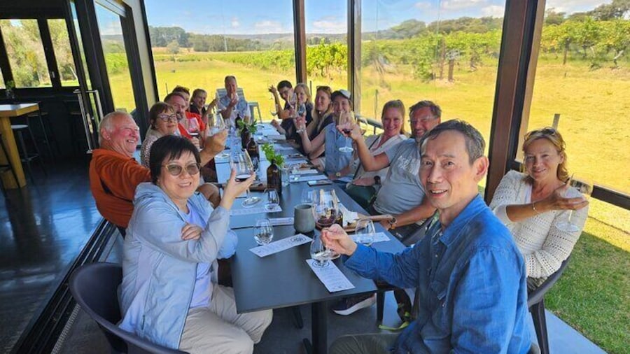 Beautiful Wine Tasting - Haselgrove Wines