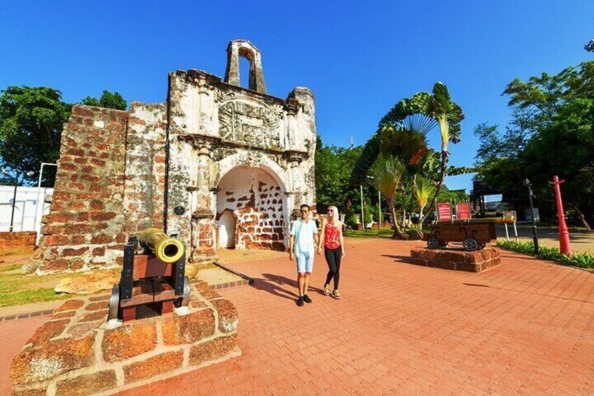 porta de santiago, malacca, melaka malaysia