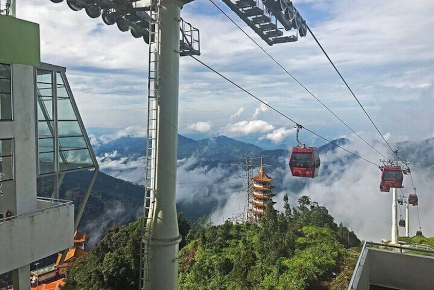 Genting Highlands with Batu Caves Day Tour Sharing Basis