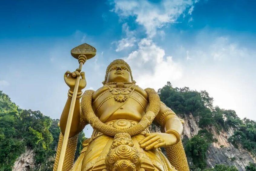 Genting Highlands with Batu Caves Day Tour Sharing Basis