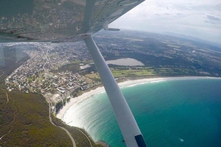 Flight to Leeuwin Winery for Lunch