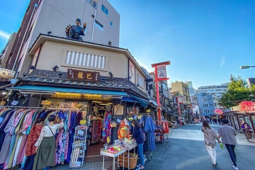 Private Tour - This is Asakusa! A Tour Includes the All Must-Sees!