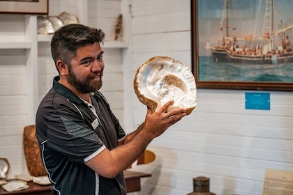 Pearl Luggers Tour in Broome