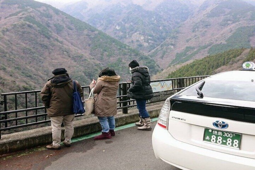 Iya Valley All Must-Sees Private Chauffeur Half-day Tour with a Driver
