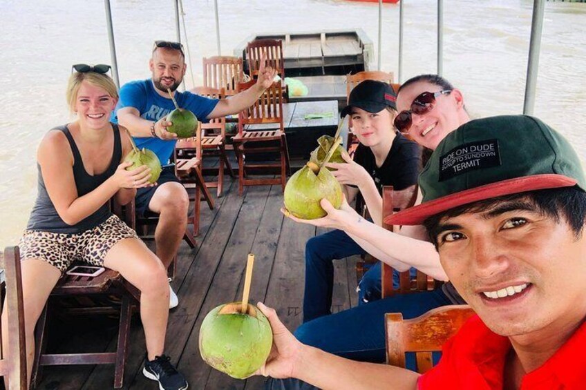 Classic Mekong Delta Deluxe Group Tour