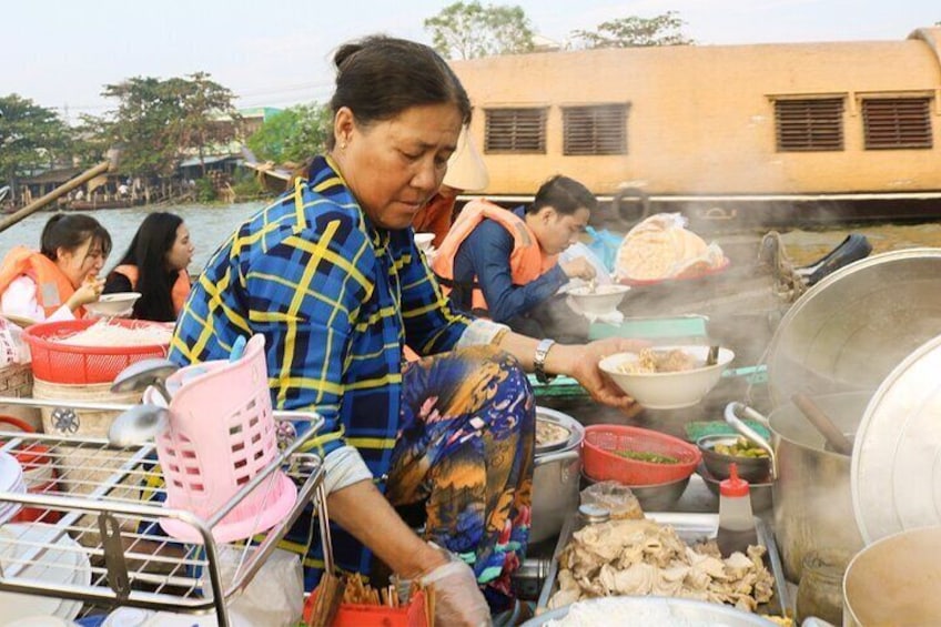Mekong day tour Visit Cai Rang Floating Market pick up in Sai Gon