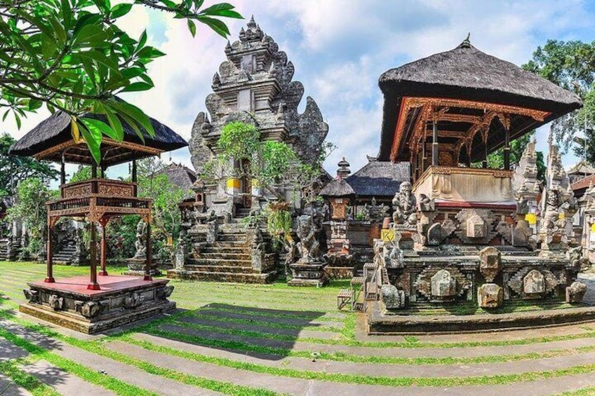 Ubud Center