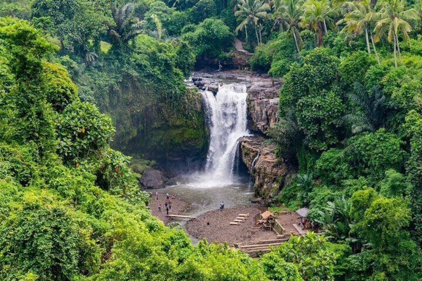 Tegenungan Waterfall Bali