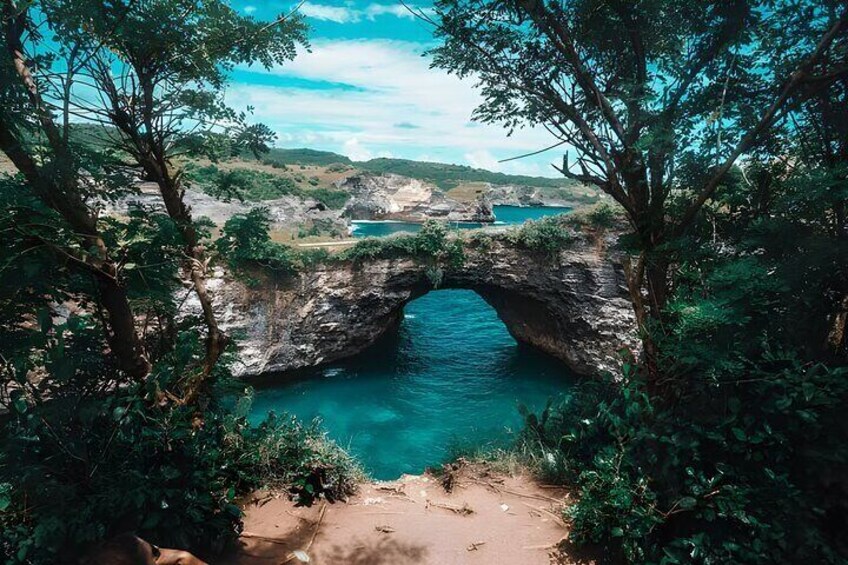 Nusa Penida Island Beach Tour With Snorkeling 7