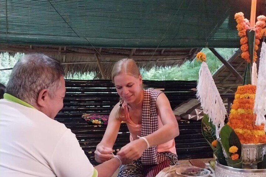 Home-cooked dinner & Baci ceremony with Villagers in Ban Nasang