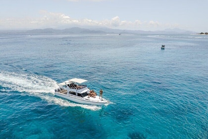 ️Nusa Penida by Private Boat - Snorkeling 4 spots, Swim with Mantas + Land ...