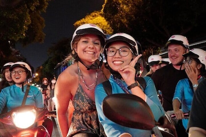 Ho Chi Minh Night Tour by Motorbikes with Female Rider | KissTour