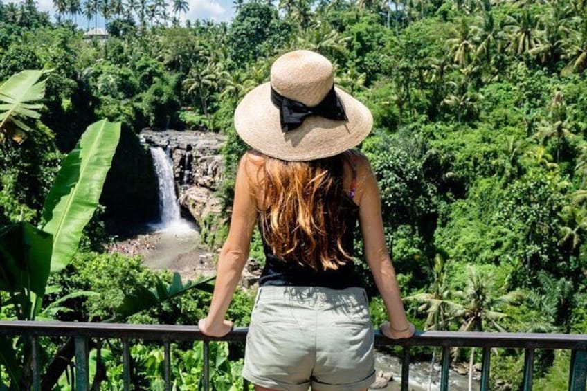 Tegenungan Waterfall