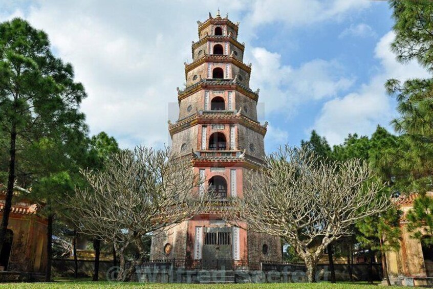Thien Mu Pagoda