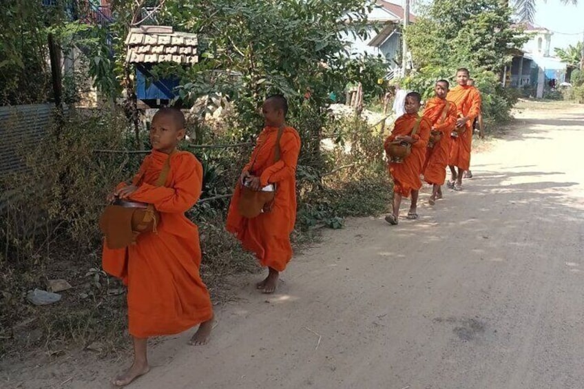 Killing Field & Paddy Rice Fields Bike Ride