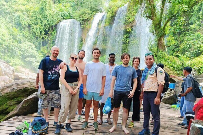 Groups photo after swiming 