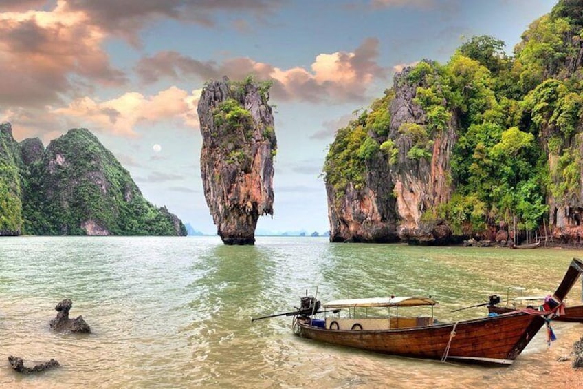 Phuket James Bond Island Tour by Longtail Boat with Lunch