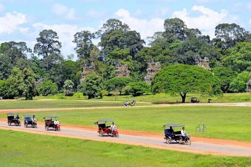 The Angkor Temples from Sunrise by Tuk Tuk