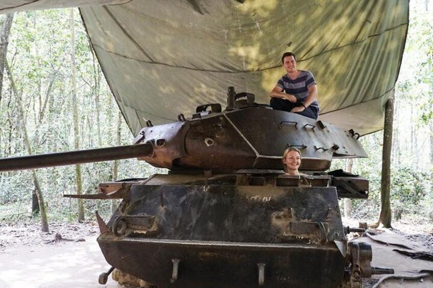 Ho Chi Minh City and Cu Chi Tunnels Private Tour 1 Day