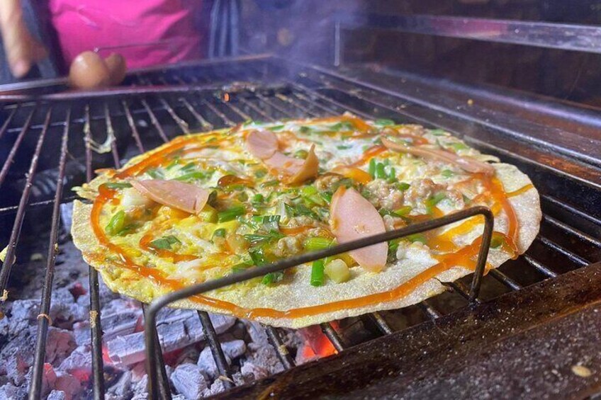 Saigon Combo Afternoon Adventure and Street Food Tour by Vespa