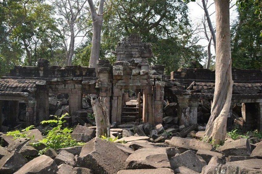 Show item 1 of 7. Full Day Banteay Chhmar Temple from Siem Reap
