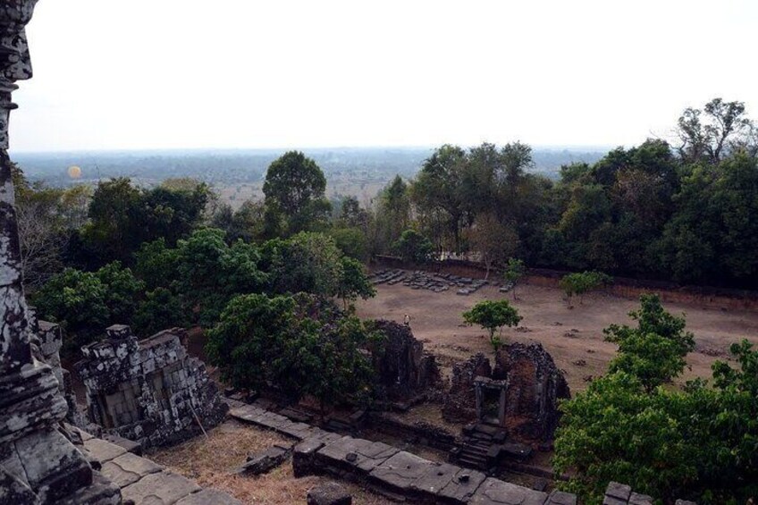 Phnom Bakheng Ruins