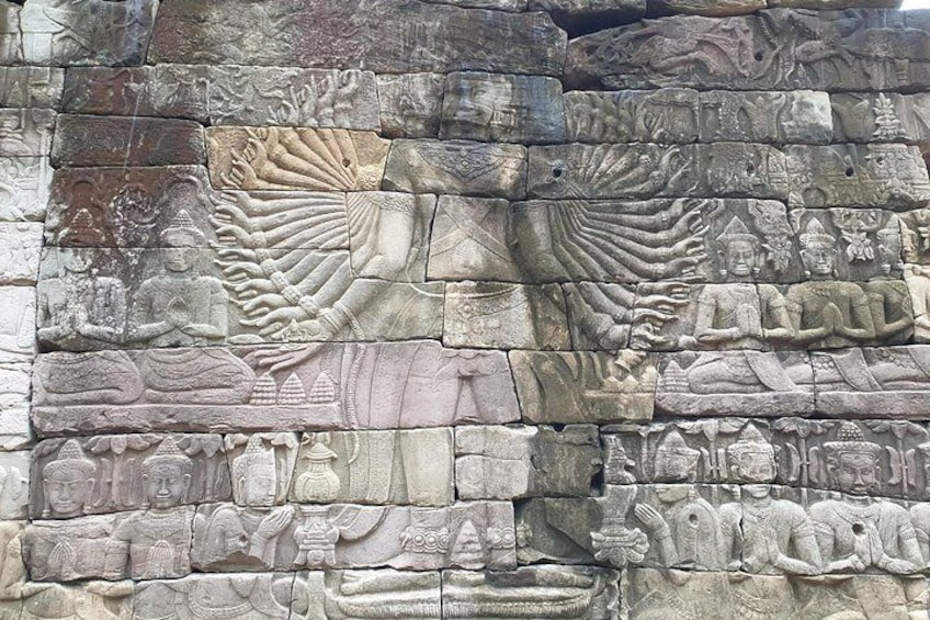 Private Tour to Banteay Chhmar Temple