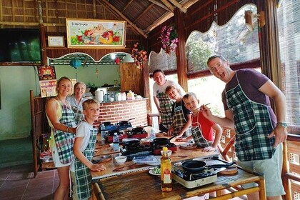 Hoi An ECo Cooking Class Tour with Bamboo Basket Rowing & Boat trip ( Priva...