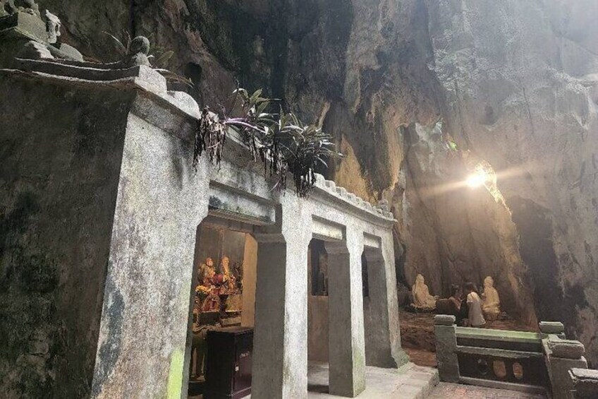 PRIVATE TOUR at Marble Mountains - Am Phu Cave & Monkey Mountain