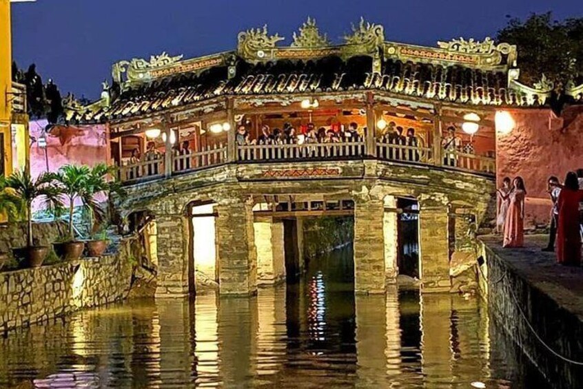 PrivateTour to Marble Moutain&Hoi An Ancient City,Delicious Dinner &Night Market