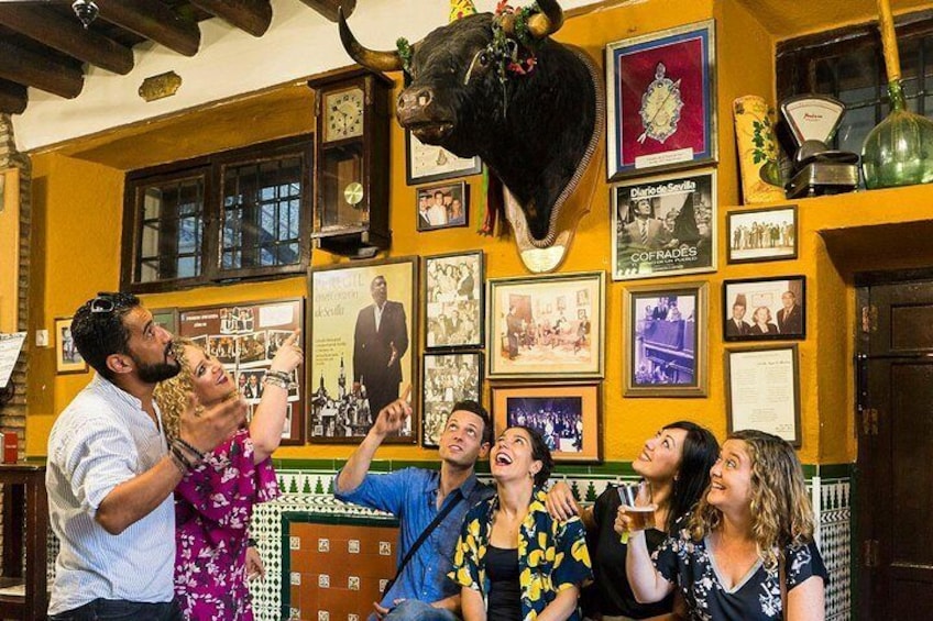 Seville Tapas Crawl Tour