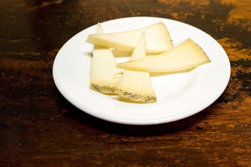 Seville Tapas Crawl Tour