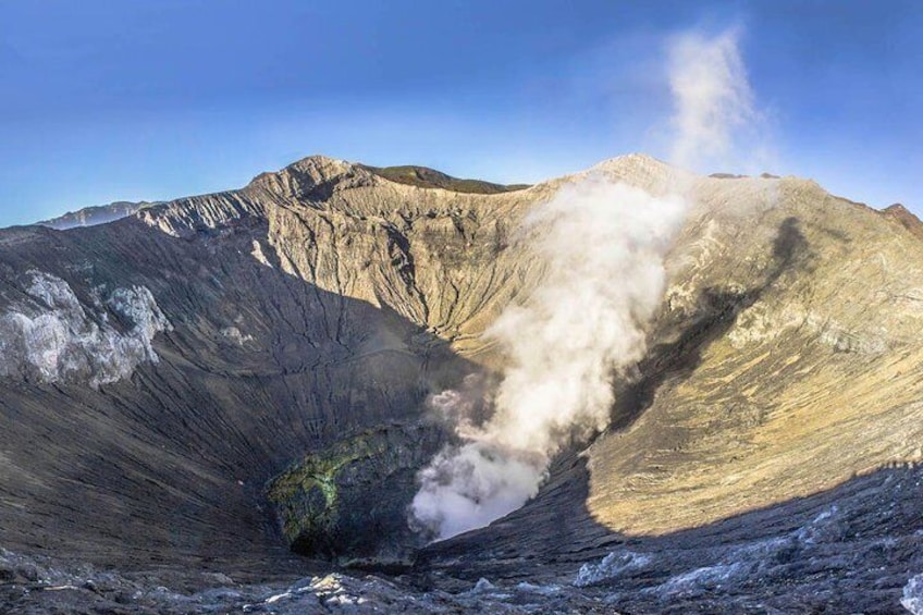 bromo crater